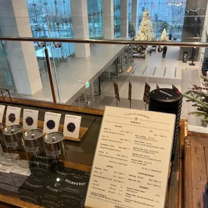 조앤도슨 리뷰 사진