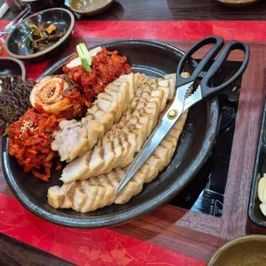 박경규항아리보쌈 사진