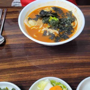 앵콜칼국수 대표 사진