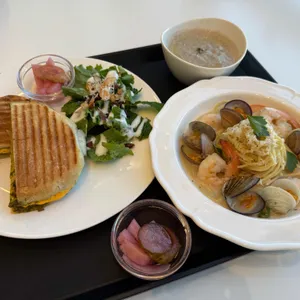 곤트란쉐리에 사진