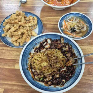 평화수짬뽕 대표 사진