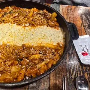 고수닭갈비 사진