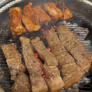 닭이닭숯불닭갈비 사진