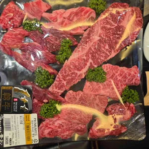 청송한우타운 대전유성 본점 대표 사진