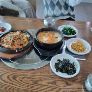 꿀돼지한상 사진