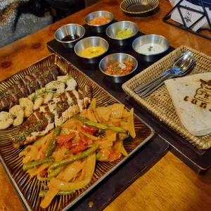 칸스 대표 사진