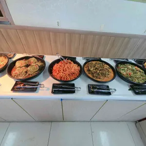 토박이 한식뷔페 도시락 대표 사진