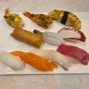 이루카초밥 사진