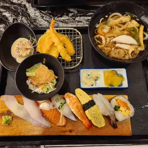 모시모시 스시 사진