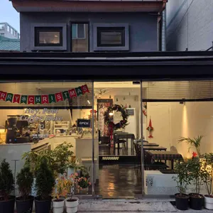 헤이포엣 대표 사진