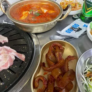 김해본가뒷고기 사진