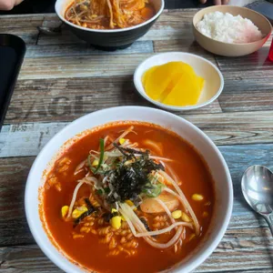 틈새라면 사진 2