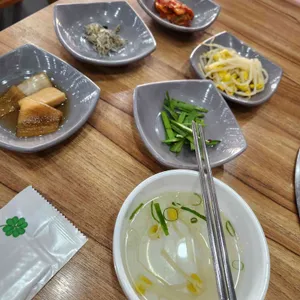 국이네낙지볶음 사진