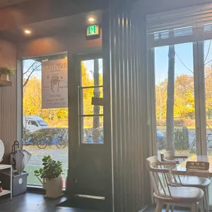 위드 리뷰 사진