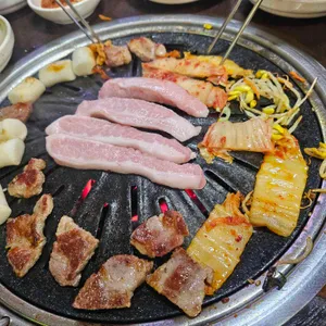 먹쇠 대표 사진