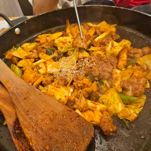 유가네닭갈비 대표 사진