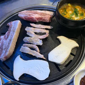 둔산주먹구이초록집 사진