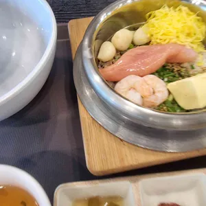솥밥한상 사진