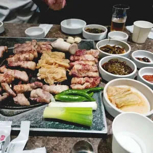 뼈탄집 대표 사진