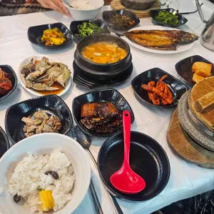 청하돌솥밥 사진