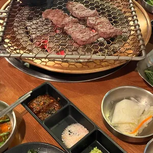 꽃살집 대표 사진