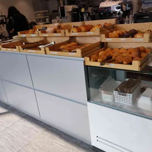 콜프 로스터스 사진