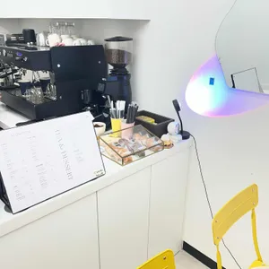 연즈 카페 리뷰 사진