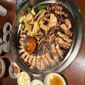 고기굽는남자 대표 사진