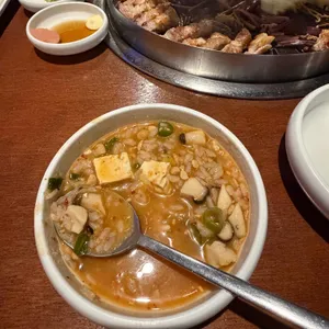 고기굽는남자 사진