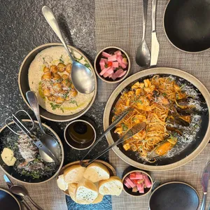 이그조틱 대표 사진