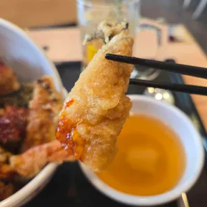 폼포코텐동 사진