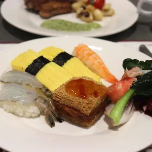 아스테라뷔페 사진