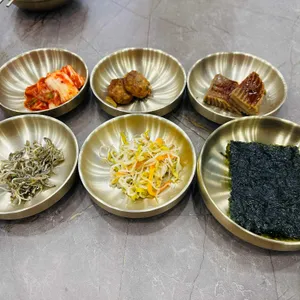 완뚝순두부 사진