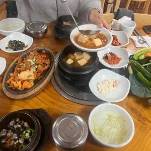 내고향우렁쌈밥 대표 사진