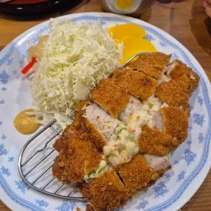 명동돈가스 사진 1