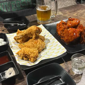 썬더치킨 대표 사진