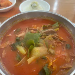 이화수 전통 육개장 대표 사진