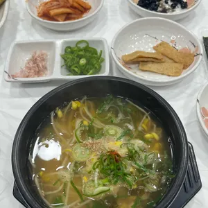 사천서포할매콩나물국밥집 사진