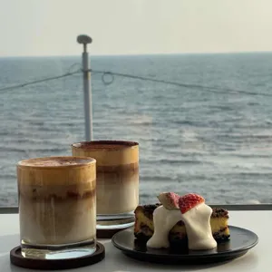 브로니 대표 사진