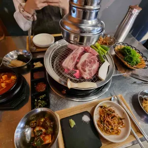 반지하 대표 사진