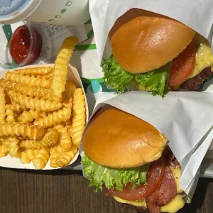 쉐이크쉑 대표 사진