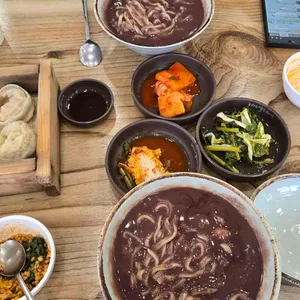 융건릉 팥칼국수 사진