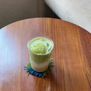 일리카이트 사진