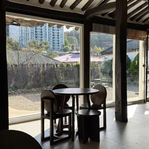 로컬커피 리뷰 사진