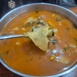 매운수제비집 사진