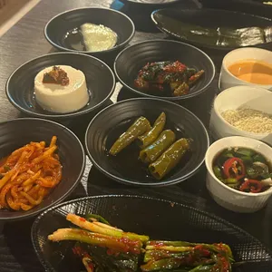 영화돈 대표 사진