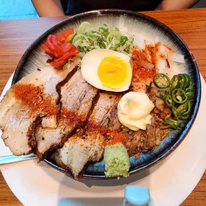 멘노아지 대표 사진