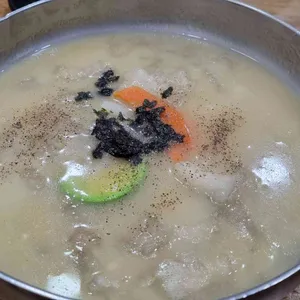 봉평옹심이메밀칼국수 대표 사진