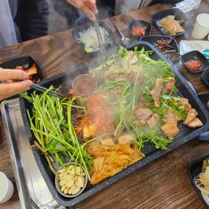 청이네청도미나리삼겹 리뷰 사진