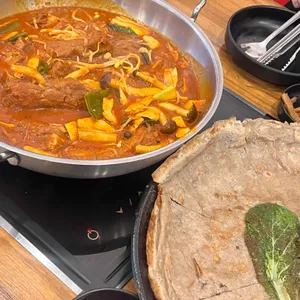 앞산 큰골집 대표 사진